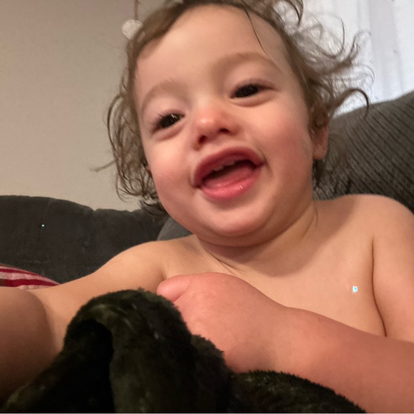 Meet your Posher, Janea - Picture 2 of 2